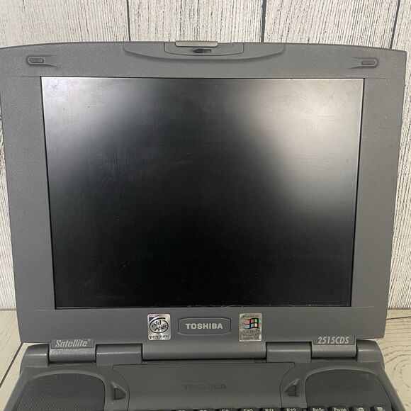 Vintage Toshiba Satellite 2515CDS Laptop Notebook - For Parts/Repair - Picture 2 of 11